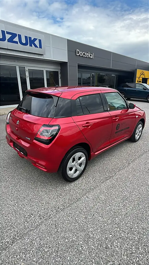 Suzuki Swift 1,2 Hybrid Allgrip Shine Rot - 2