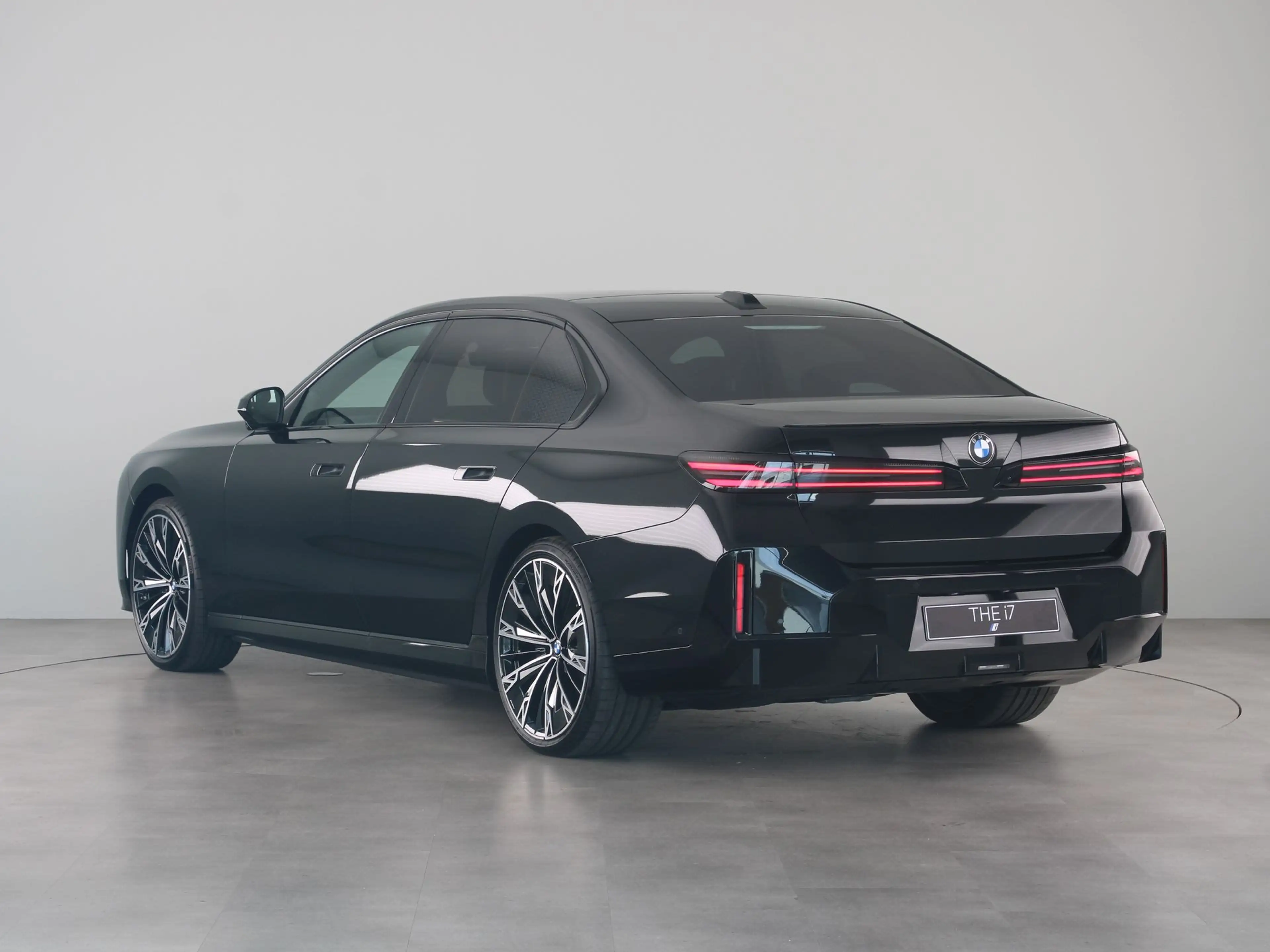 BMW i7 xDrive50 118.1 kWh M Sport Pro | Panoramadak Sky L — photo 7