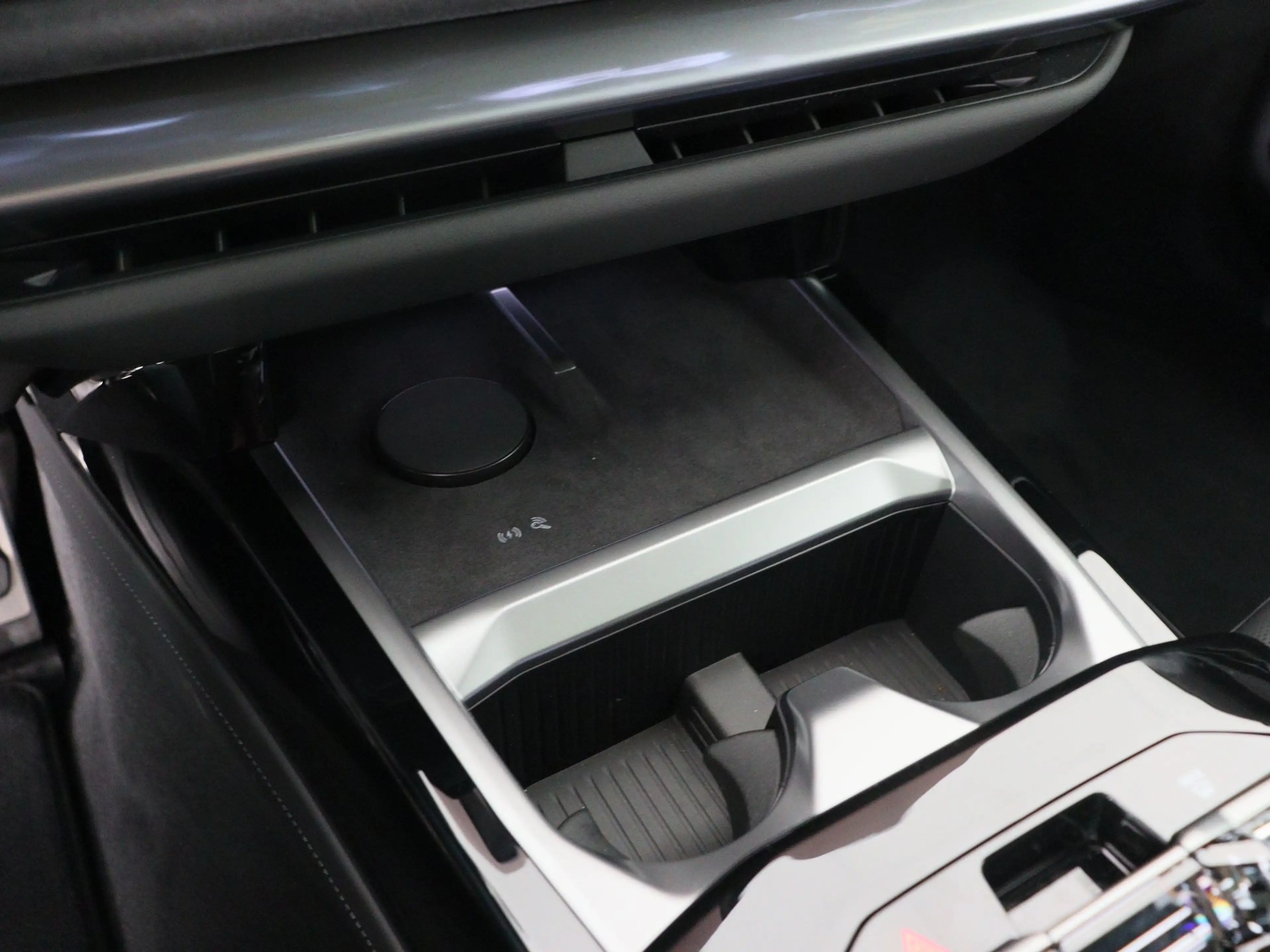 BMW i7 xDrive50 118.1 kWh M Sport Pro | Panoramadak Sky L — photo 12