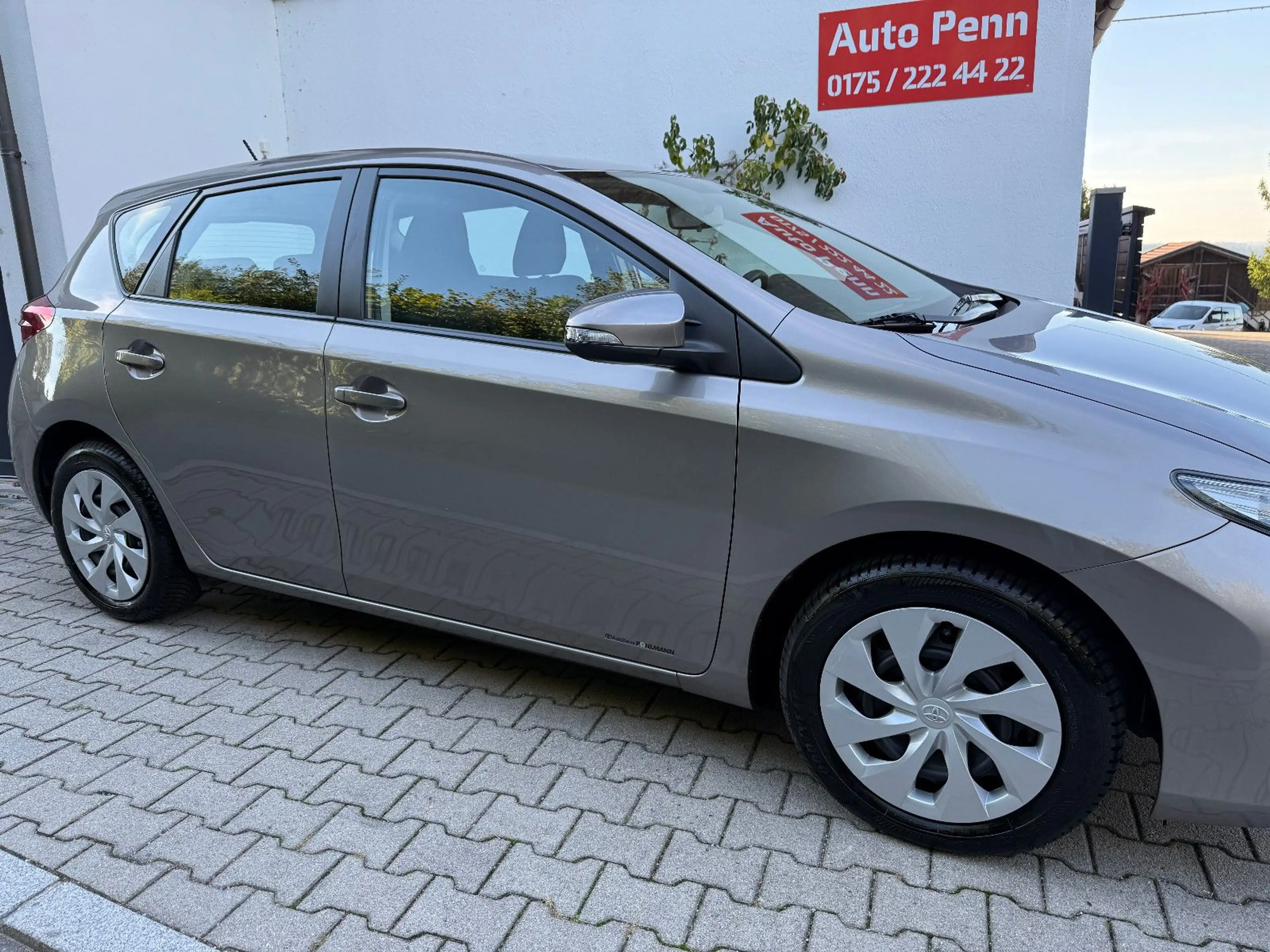 Toyota Auris Cool Klima 1 Hand 66333km — photo 5