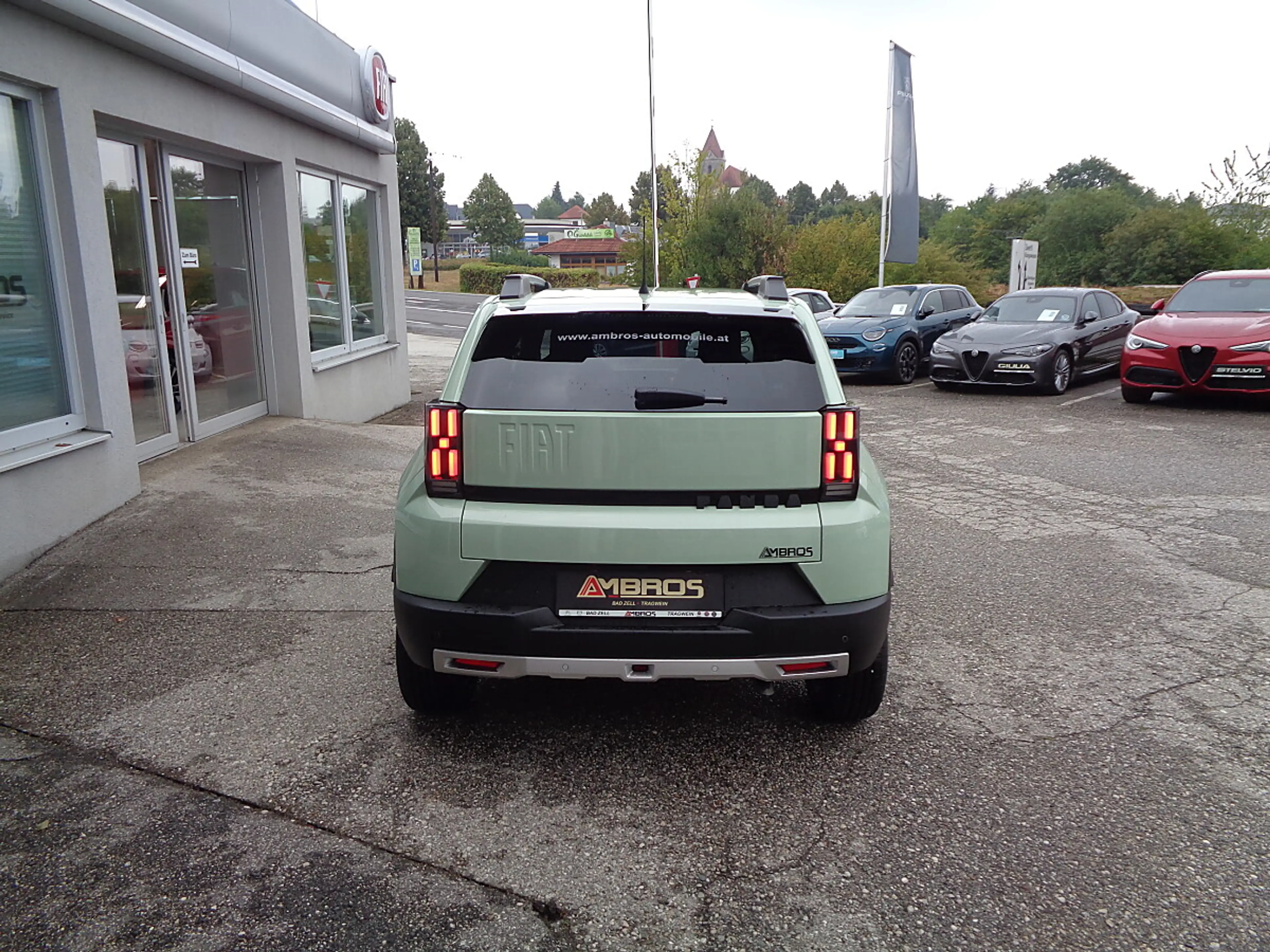 Fiat Grande Panda 1.2 T 100 La Prima BENZIN — photo 6