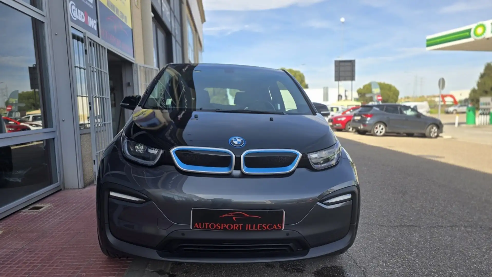 BMW i3 120Ah Gris - 2