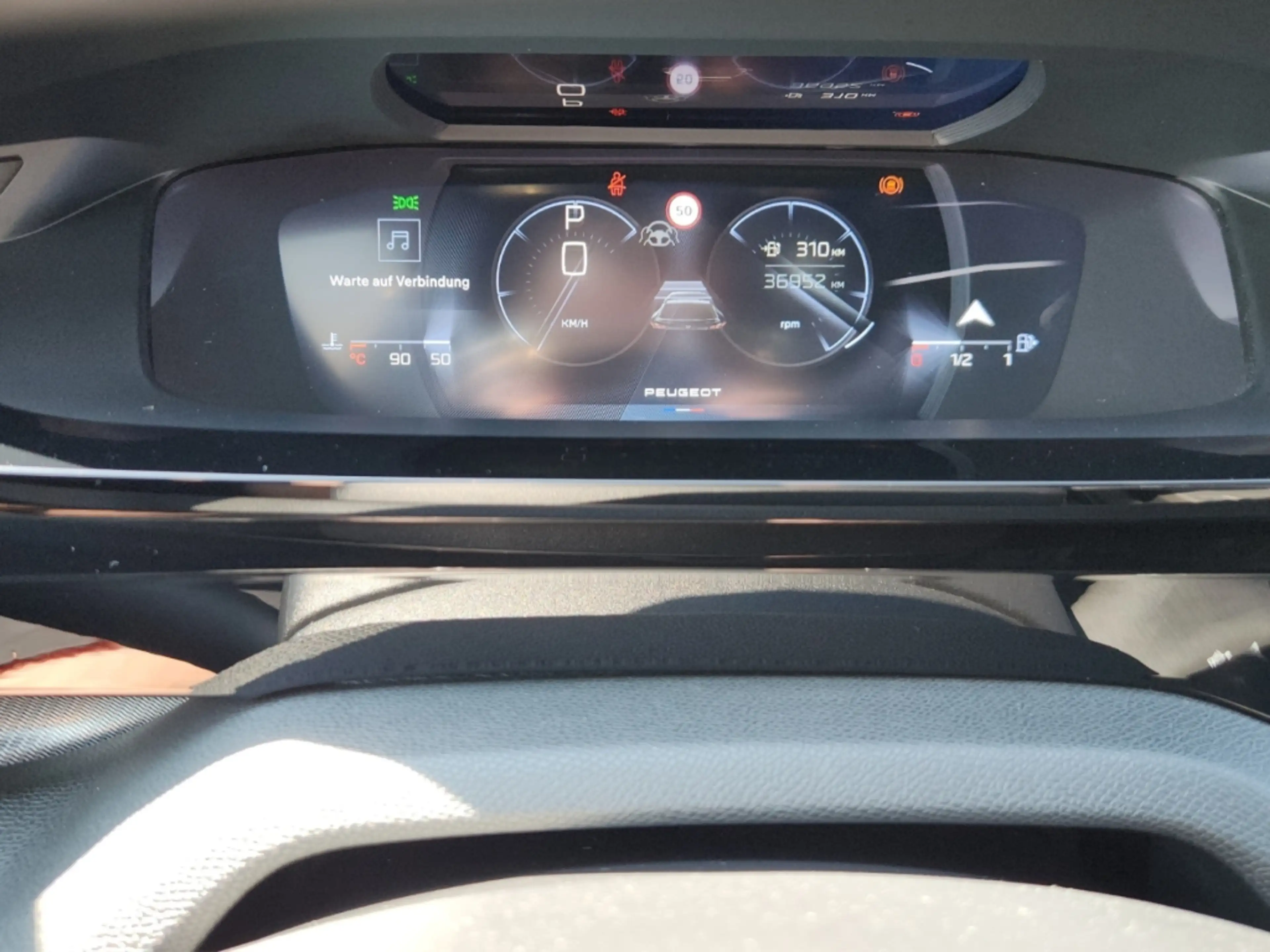 Peugeot 408 GT PT130 EAT8 AHK-abnehmbar Memory Sitze Kamera LE — photo 15