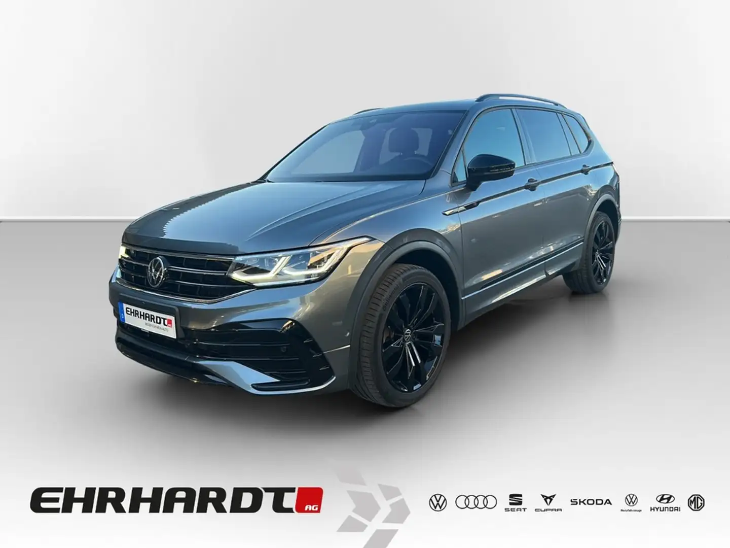 Volkswagen Tiguan Allspace 2.0 TDI DSG 4Motion R-Line 7 SITZE*PANO*AHK*STH... Gris - 1