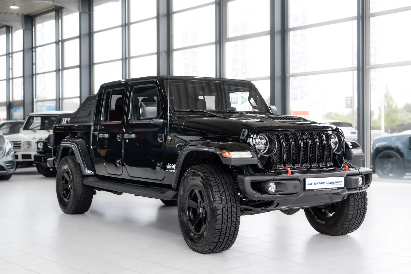 Jeep Gladiator Overland 4WD*ALPINE-PREMIUM*KAMERA*LED Schwarz - 2