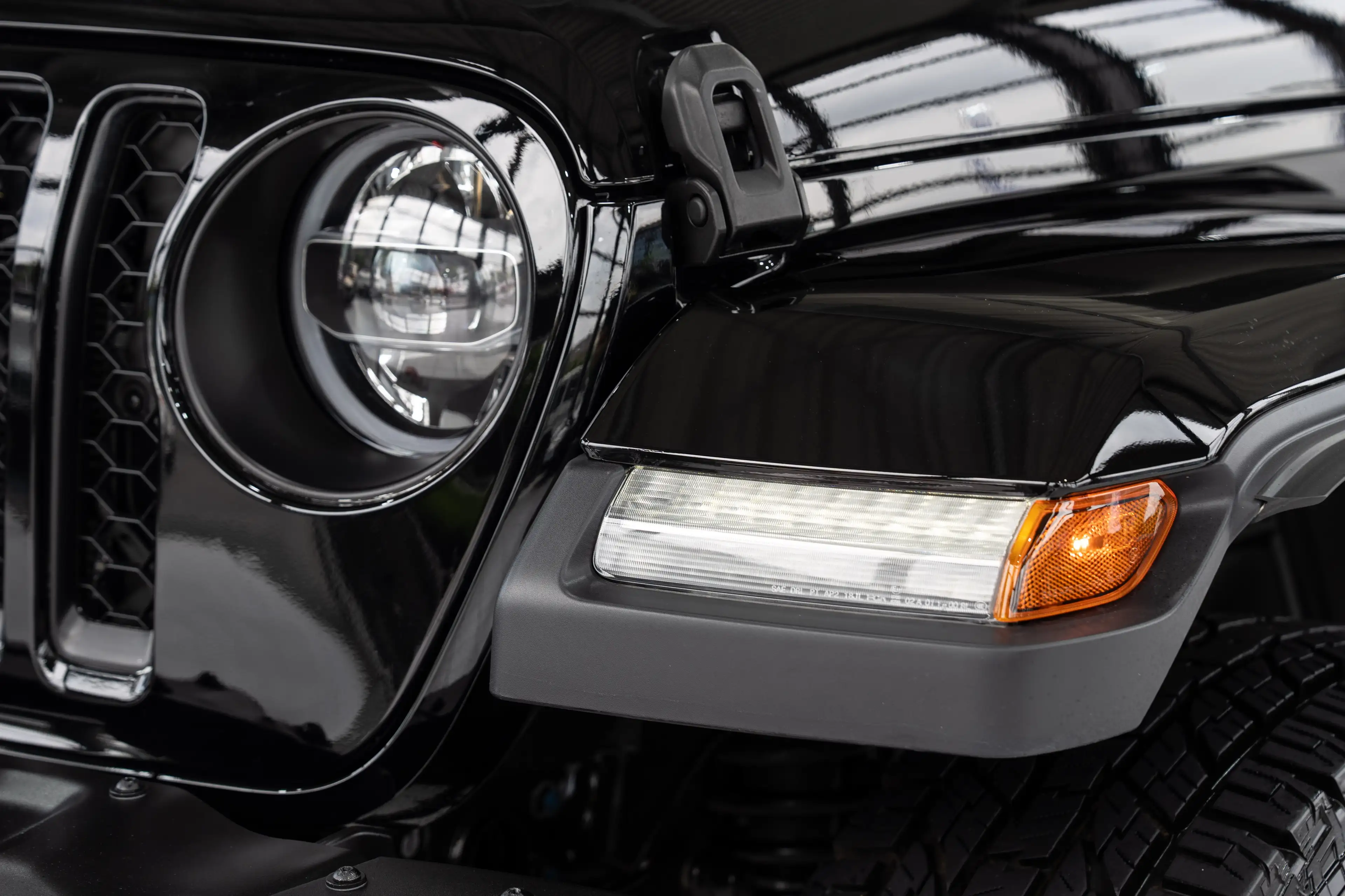 Jeep Gladiator Overland 4WD*ALPINE-PREMIUM*KAMERA*LED — photo 14