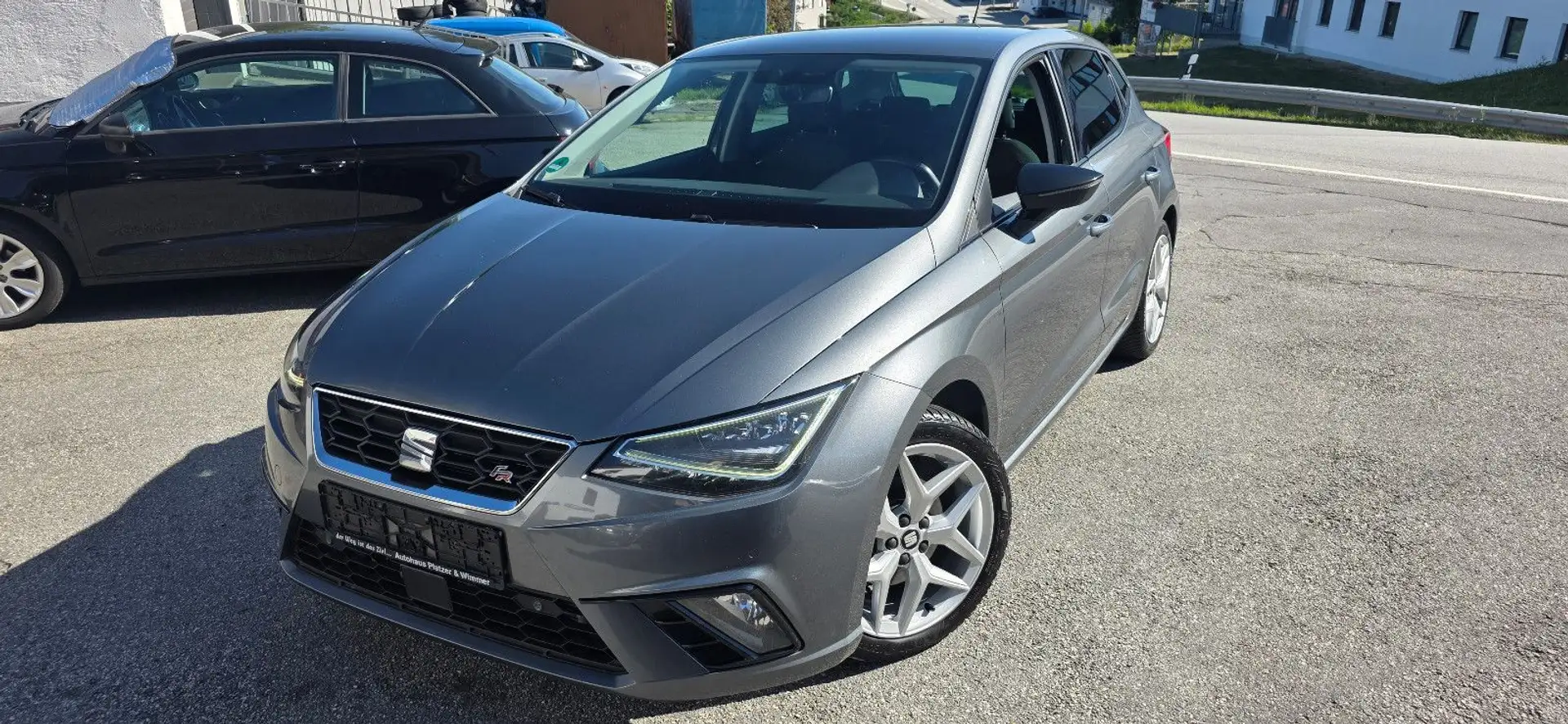SEAT Ibiza FR, Vollausstattung, Kamera, wie neu !!! Grigio - 1