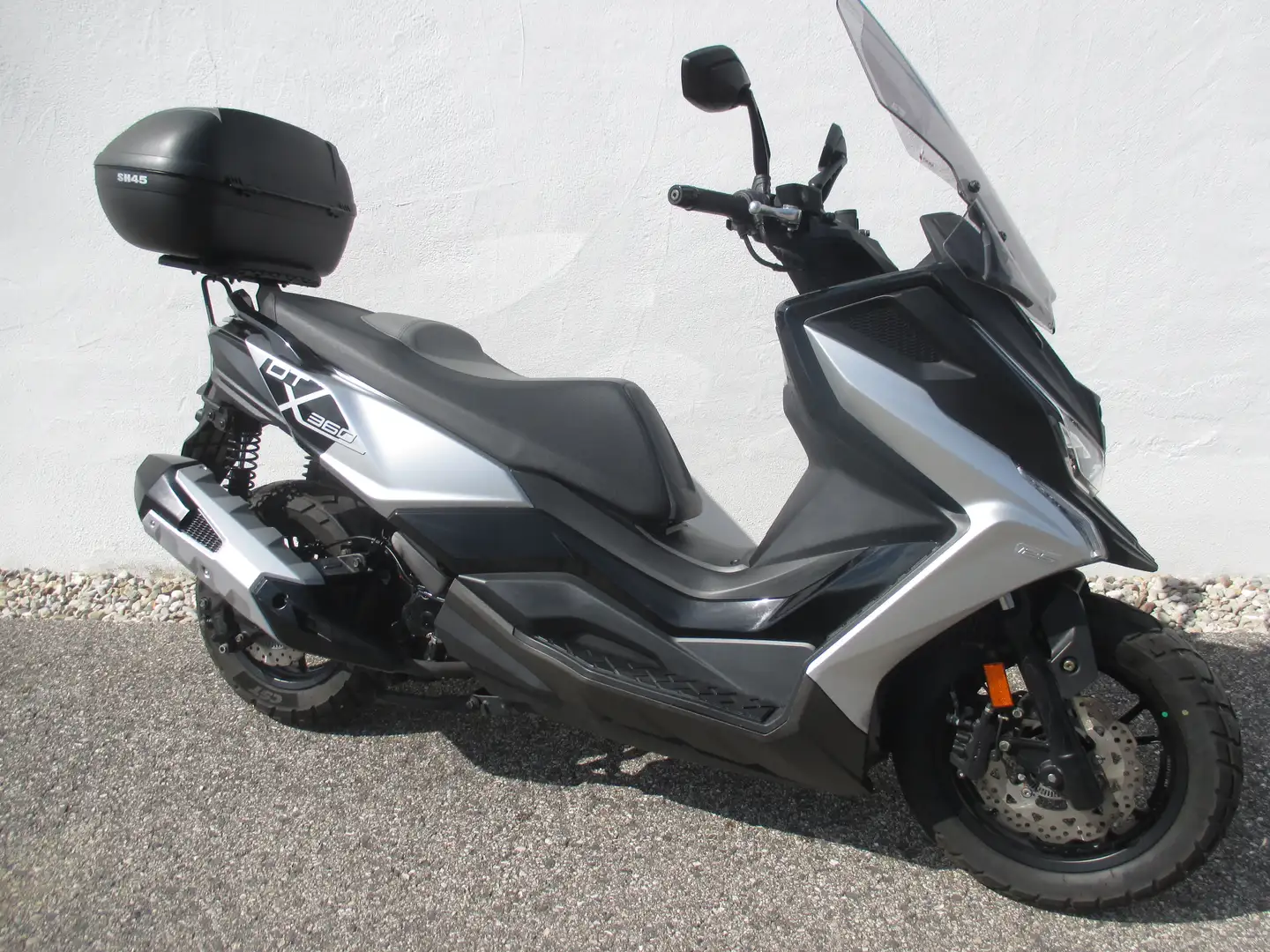 Kymco DTX 360 Großer 125er Roller mit Platz und Comfort Gris - 1