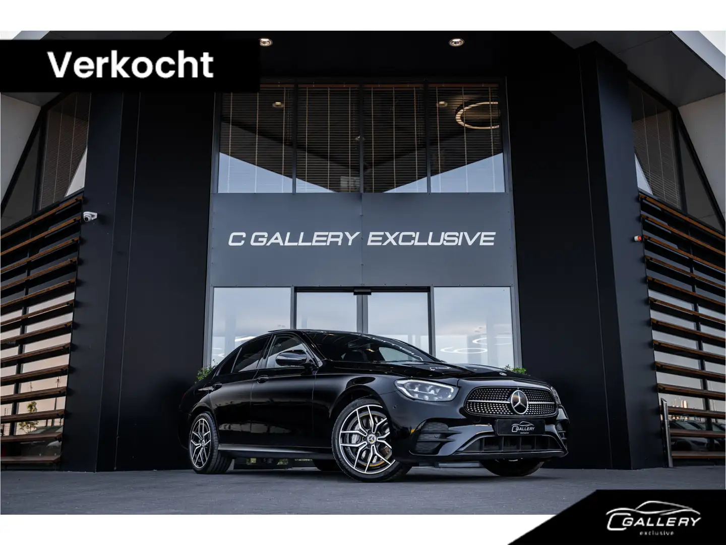 Mercedes-Benz E 300 E300 e AMG Line - Panorama | Burmester | 360 Camer Noir - 1
