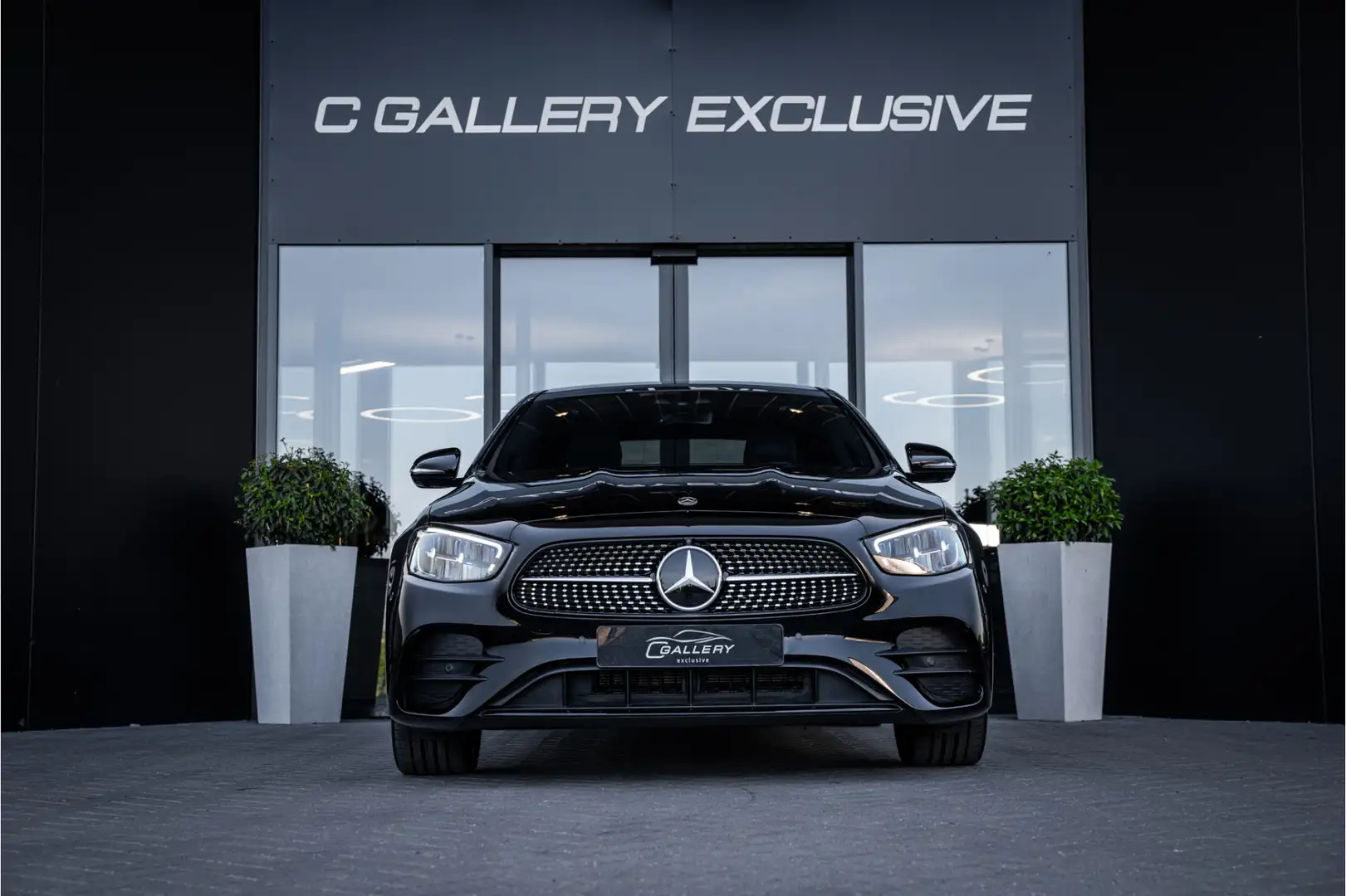 Mercedes-Benz E 300 E300 e AMG Line - Panorama | Burmester | 360 Camer Noir - 2