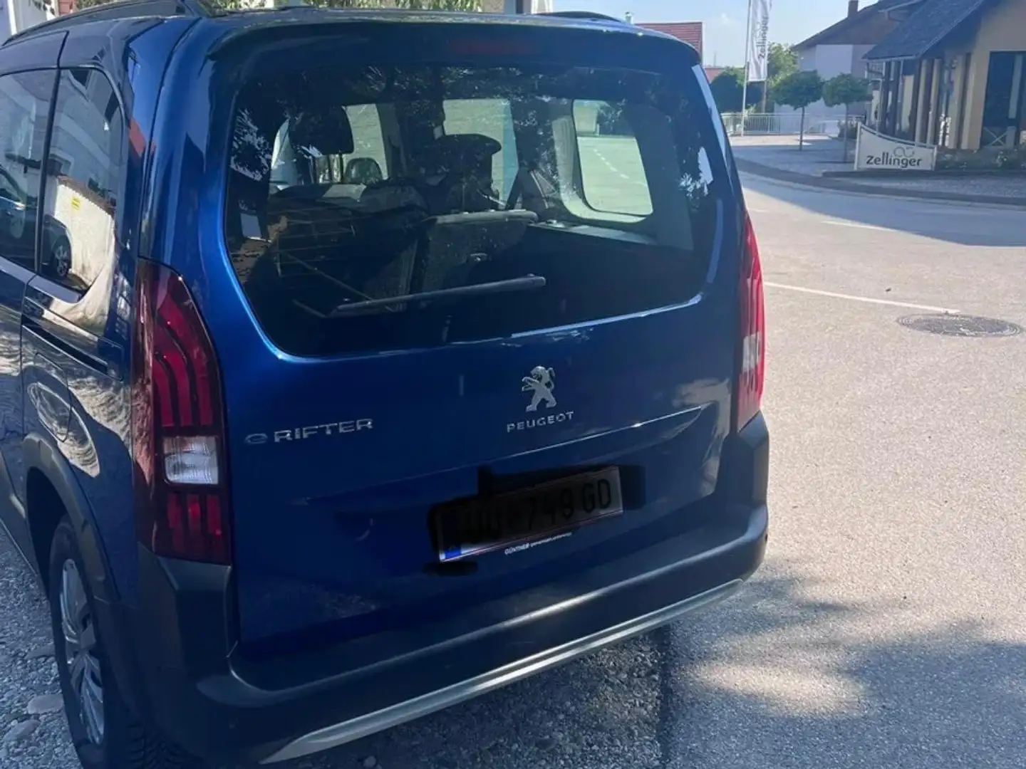 Peugeot Rifter Rifter Standard Active Pack Batterie 50kWH Active Pack Blau - 1