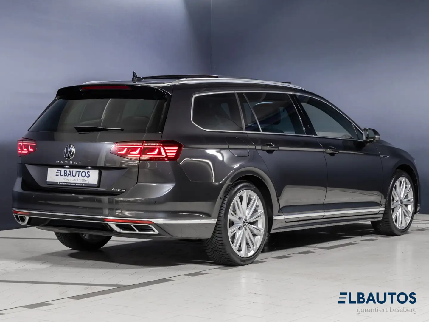 Volkswagen Passat Passat Variant R-Line 4Motion 2.0 TDI Matrix-LED Grau - 2