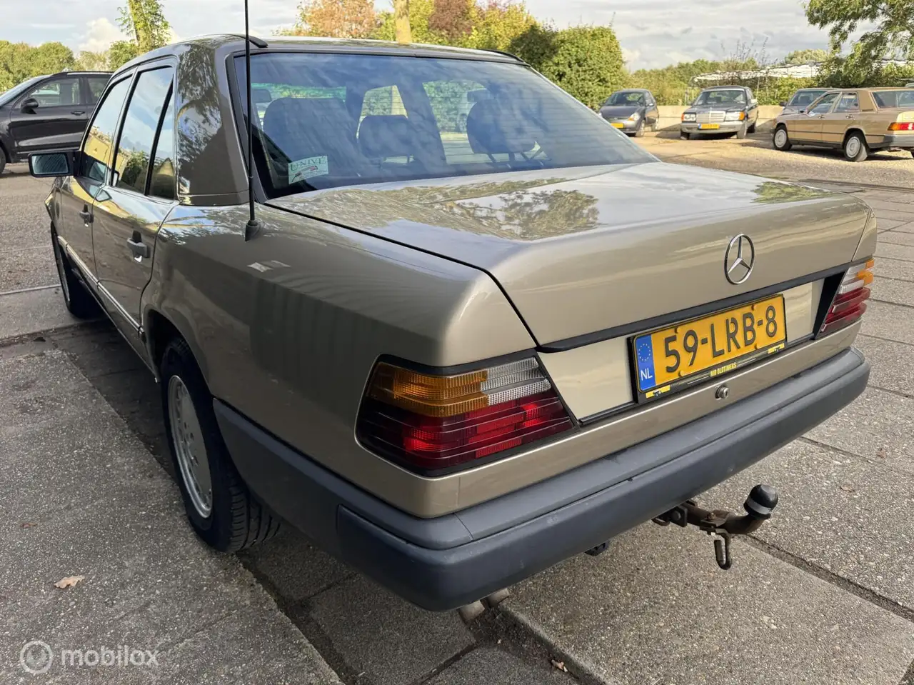 Mercedes-Benz 500 200-500 300 D, foto 6