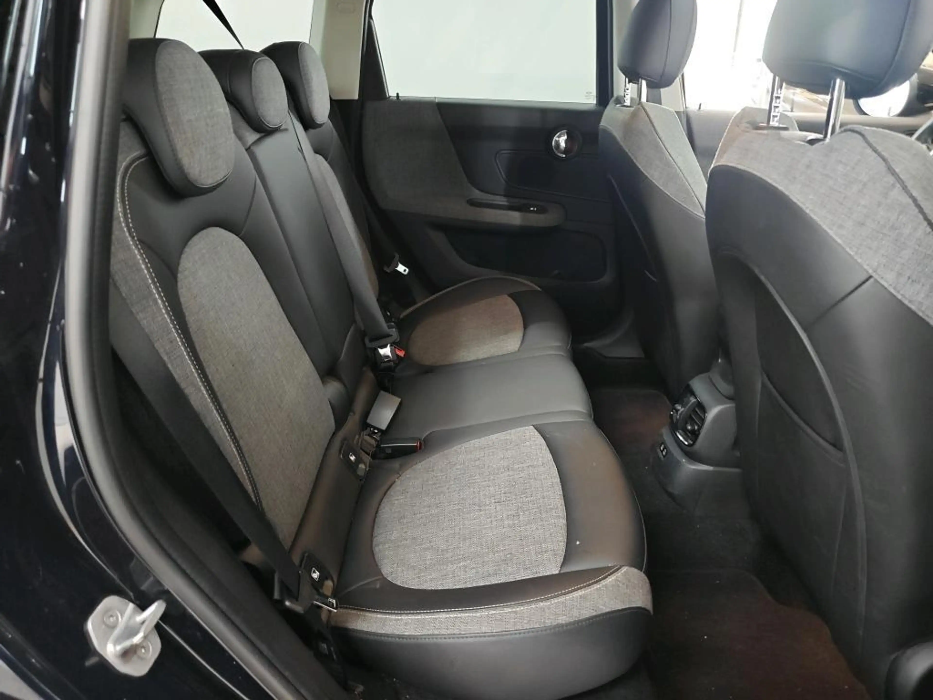 MINI Cooper Countryman 1.5 Business Edition PANODAK | 1/2 LEDER | NAVI — photo 9