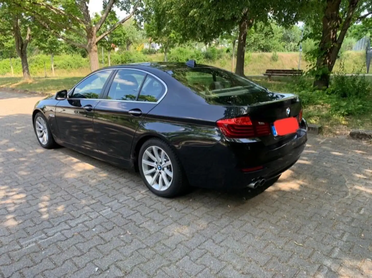 BMW 518 518d Schwarz - 2