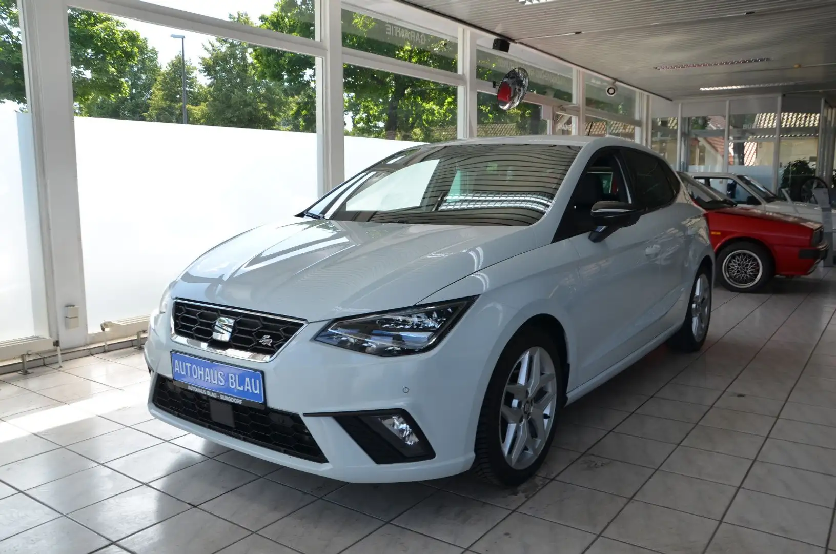 SEAT Ibiza FR *DSG*VIRTUAL*KAMERA*LED*ERST 90TKM!* Blanc - 1