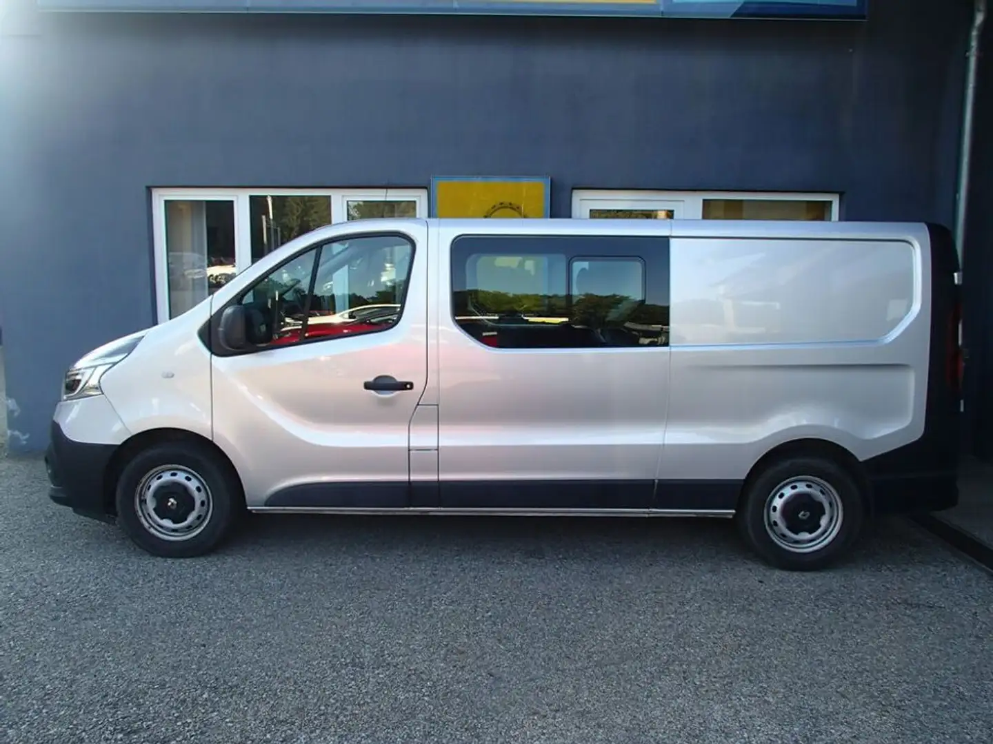 Renault Trafic L2H1 Doka 3,0t Komfort Zilver - 1