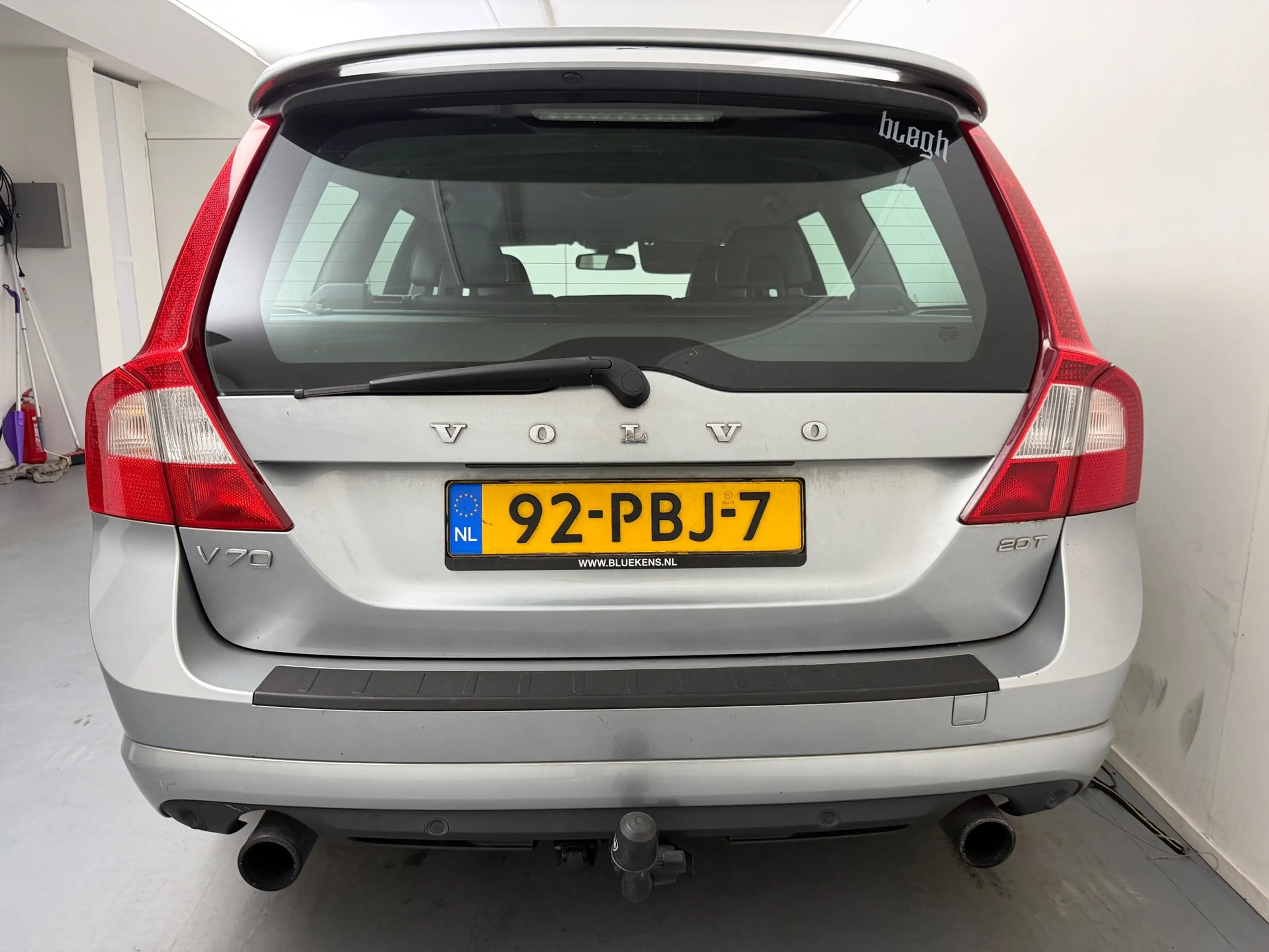 Volvo V70 2.0T R-Edition # Leder # Xenon # Trekhaak # Clima — photo 4