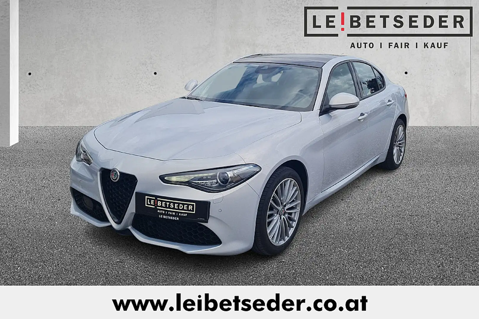 Alfa Romeo Giulia Veloce 2,0 280 ATX AWD Bleu - 1