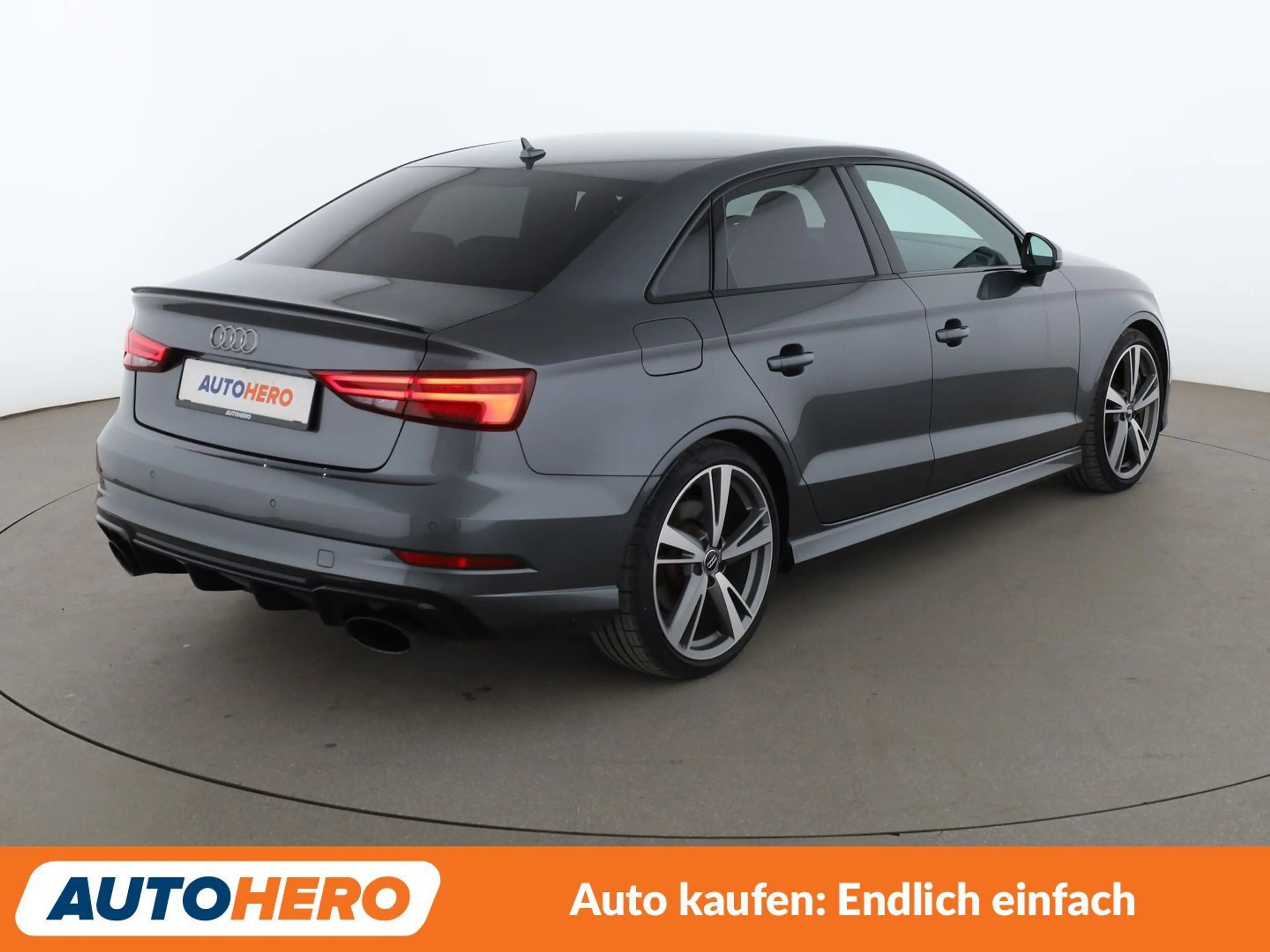 Audi RS3 2.5 TFSI quattro Aut.*NAVI*VC*PDC*SHZ* — photo 6
