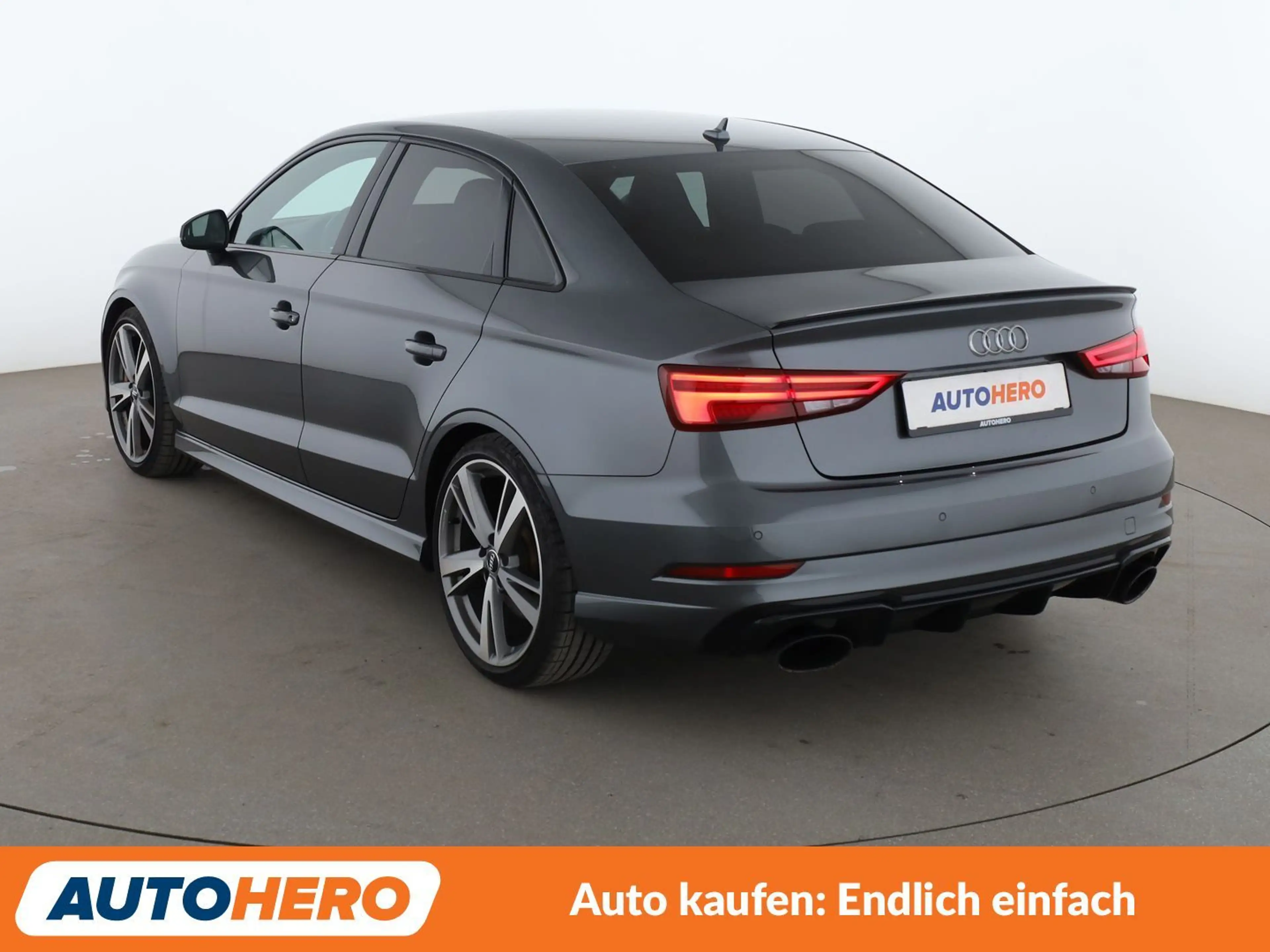 Audi RS3 2.5 TFSI quattro Aut.*NAVI*VC*PDC*SHZ* — photo 4