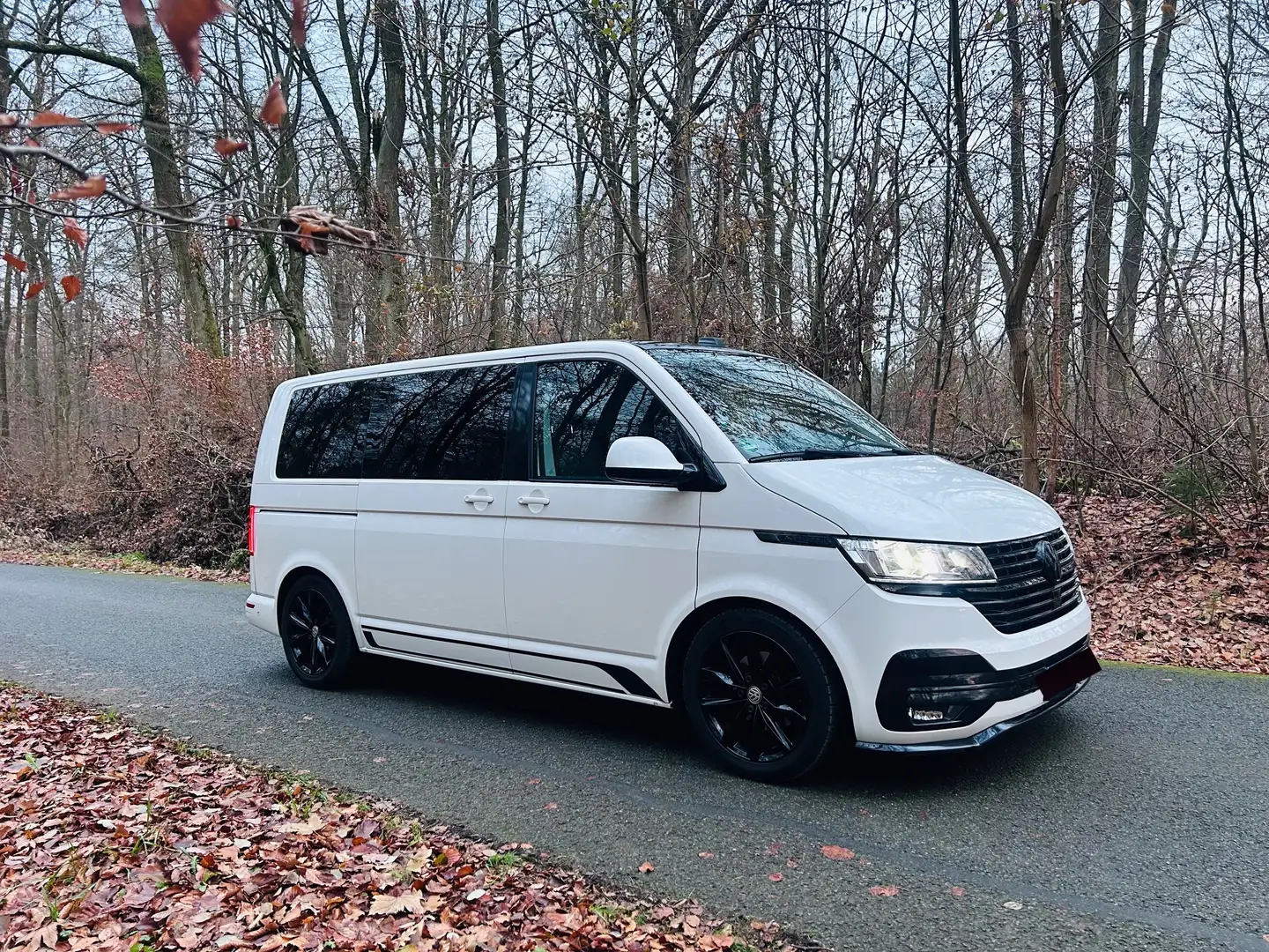 Volkswagen T6.1 Caravelle TÜV Neu DSG Standheizung California Multivan AHK - 1