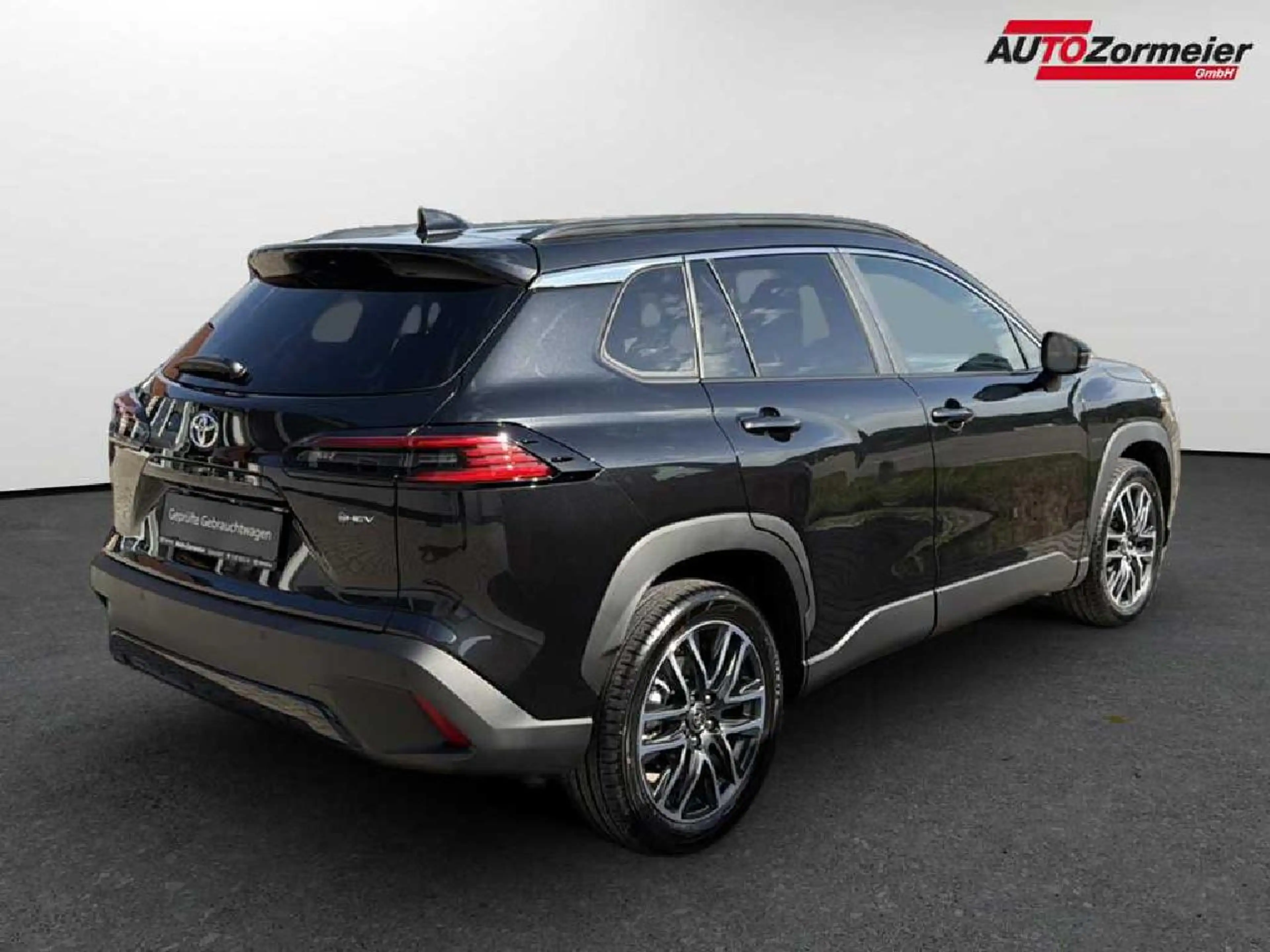 Toyota Corolla Cross Hybrid FWD Team Deutschland — photo 6