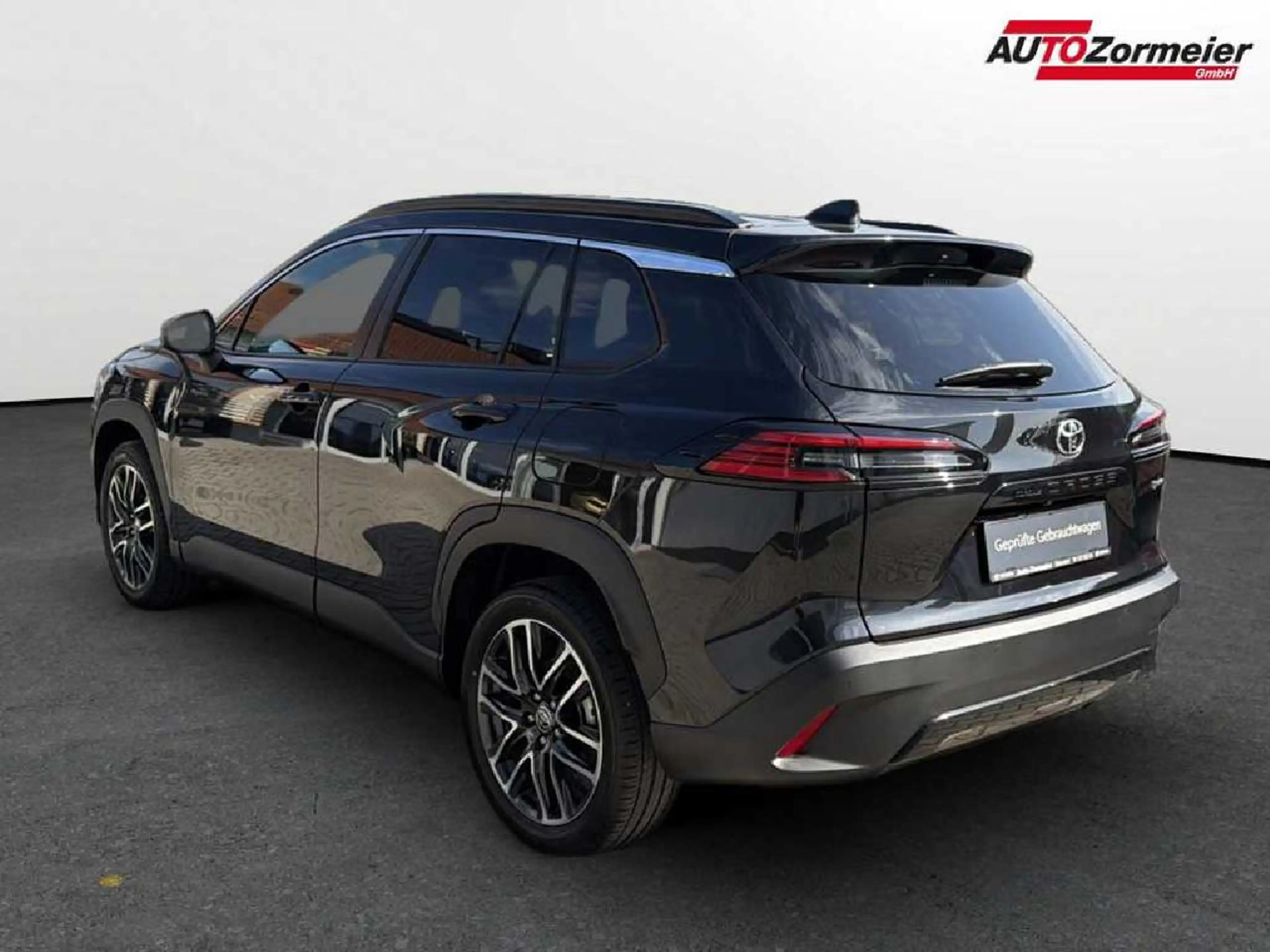 Toyota Corolla Cross Hybrid FWD Team Deutschland — photo 4