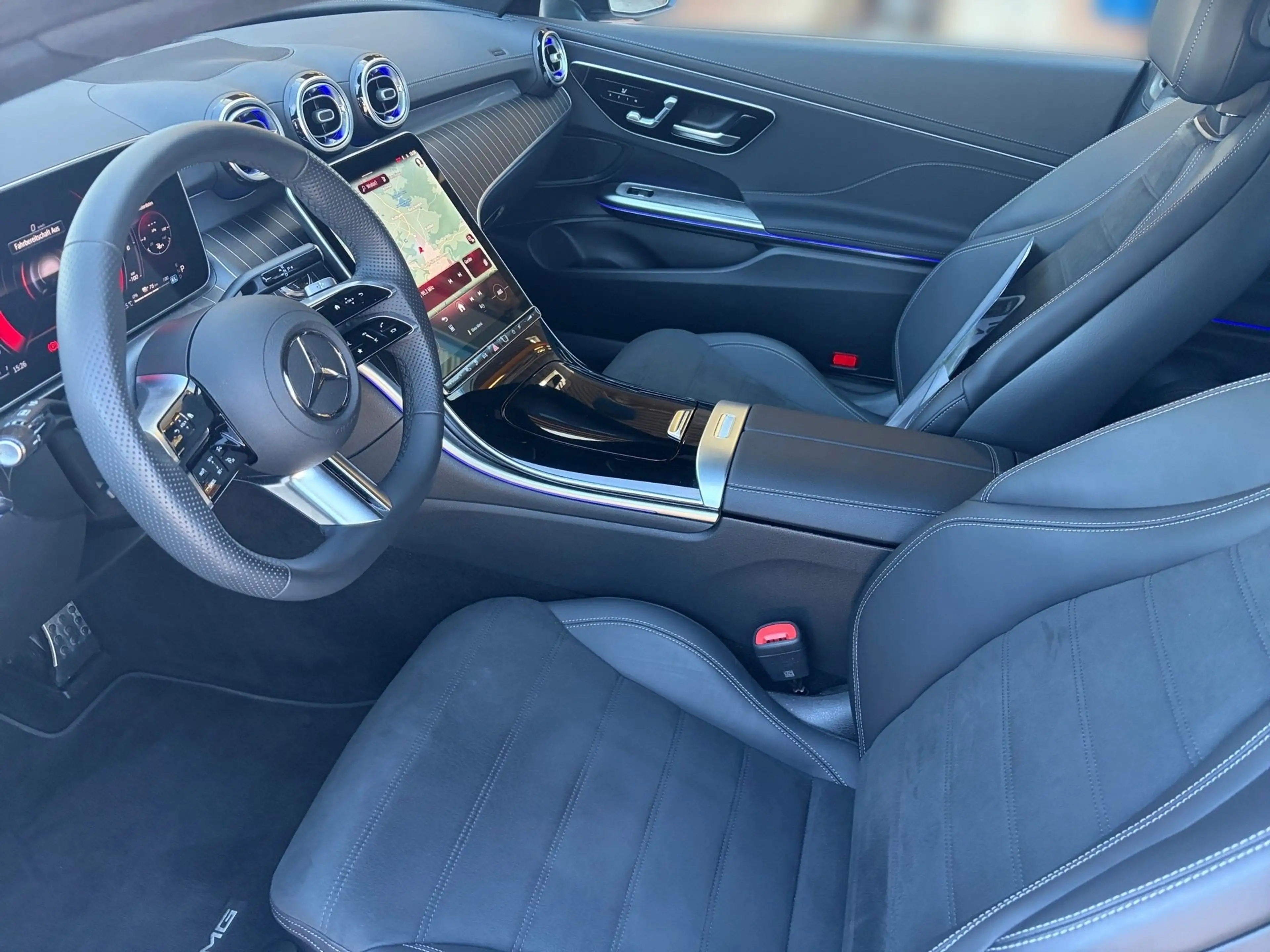 Mercedes-Benz CLE 300 e COUPE AMG PREMIUM LINE PANO SD DIG LI — photo 15