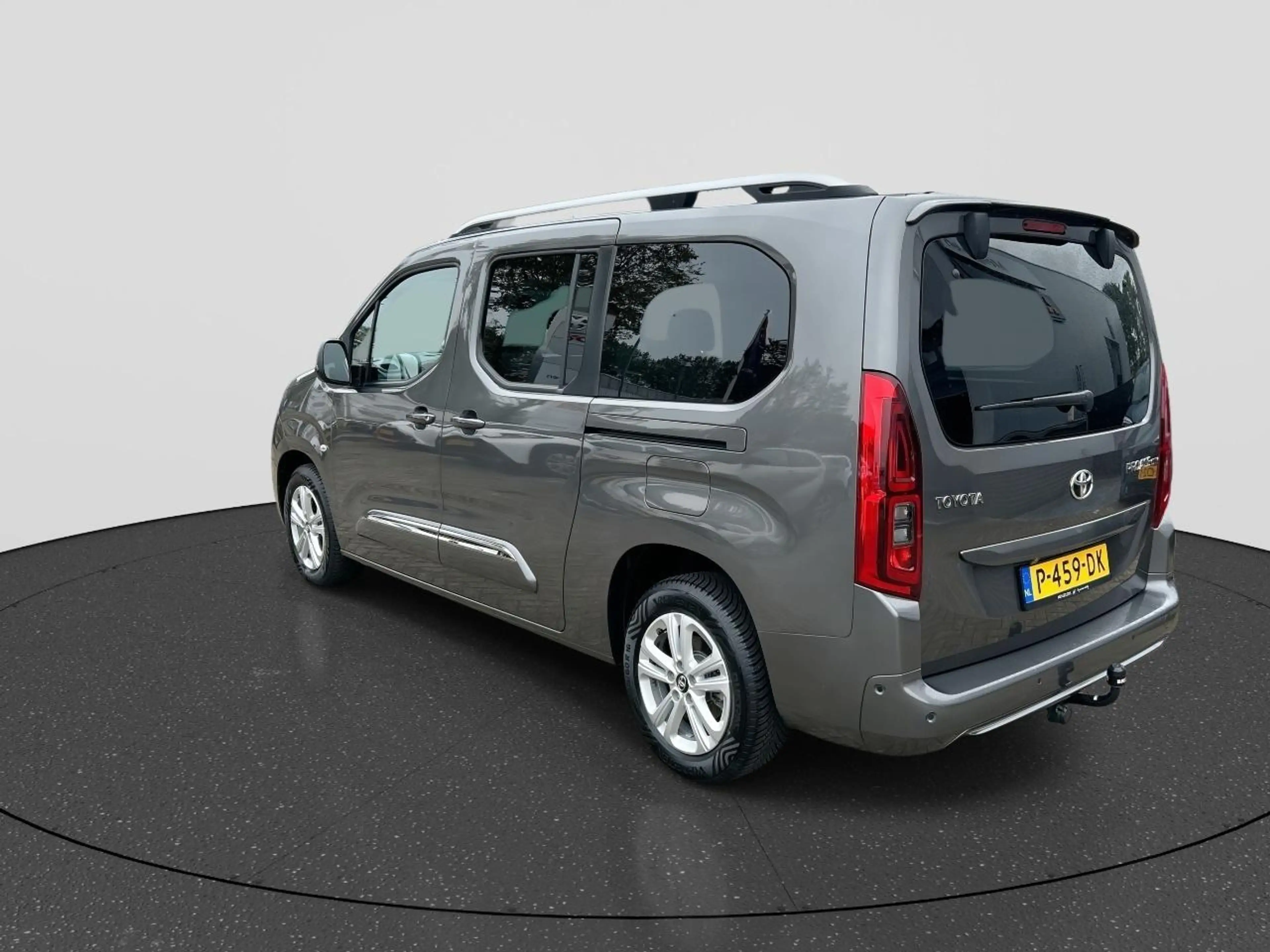 Toyota Proace City Verso 1.2 Turbo Active Long 5p |Rijklaar|Navi|PDC| — photo 3