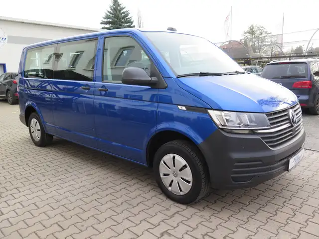 Volkswagen T6.1 Kombi lang FWD, AHK, Standheizung, 9 Sitze, App