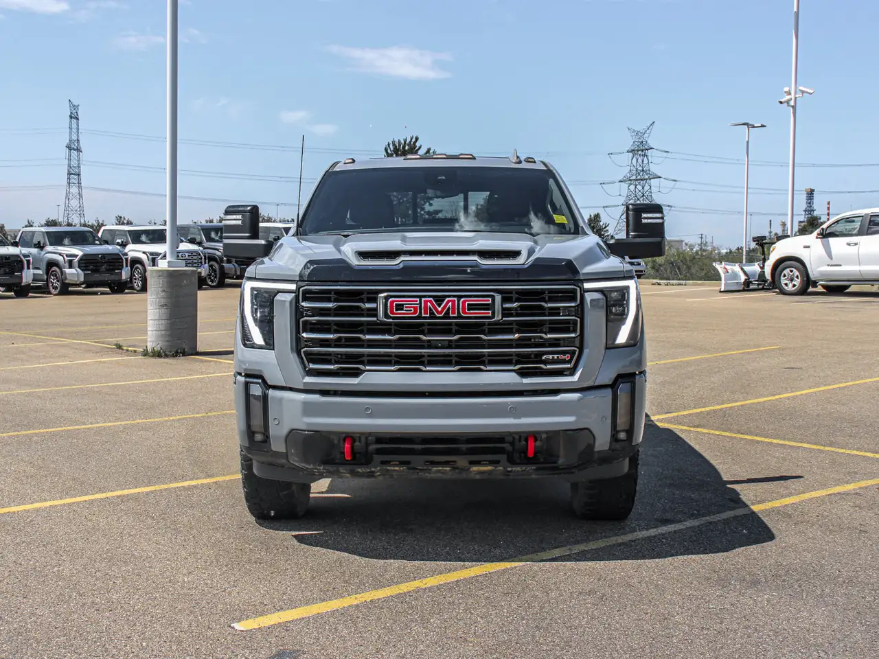 GMC Sierra 3500HD снимка GMC Sierra 3500HD