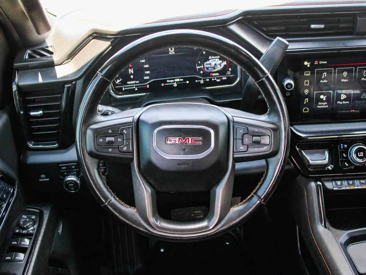 GMC Sierra 3500HD снимка GMC Sierra 3500HD