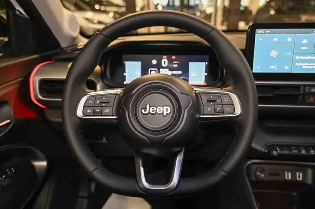 Jeep Avenger view 14