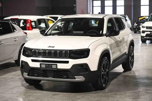 2025 Jeep Avenger in White for sale