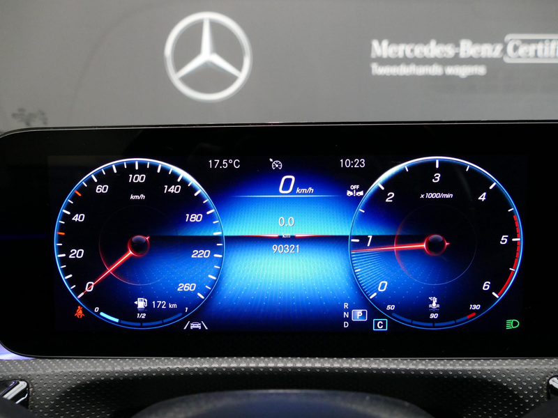 Mercedes-Benz CLA 180 180d Shooting Brake AMG Line DOS 3994 — photo 14