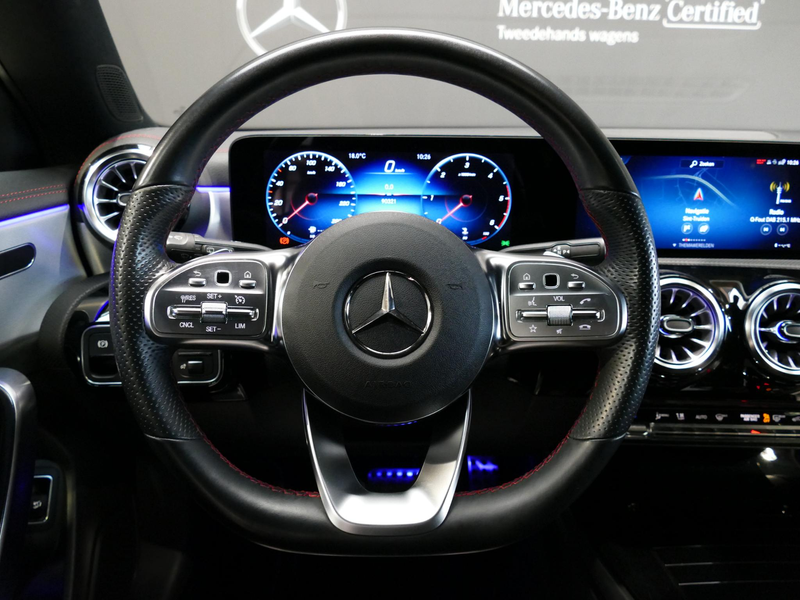 Mercedes-Benz CLA 180 180d Shooting Brake AMG Line DOS 3994 — photo 13