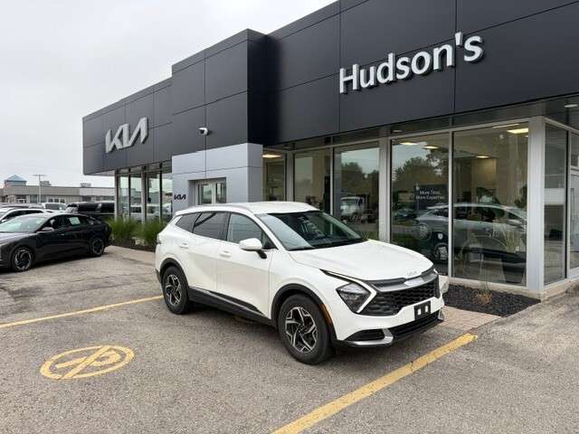 2025 Kia Sportage LX FWD