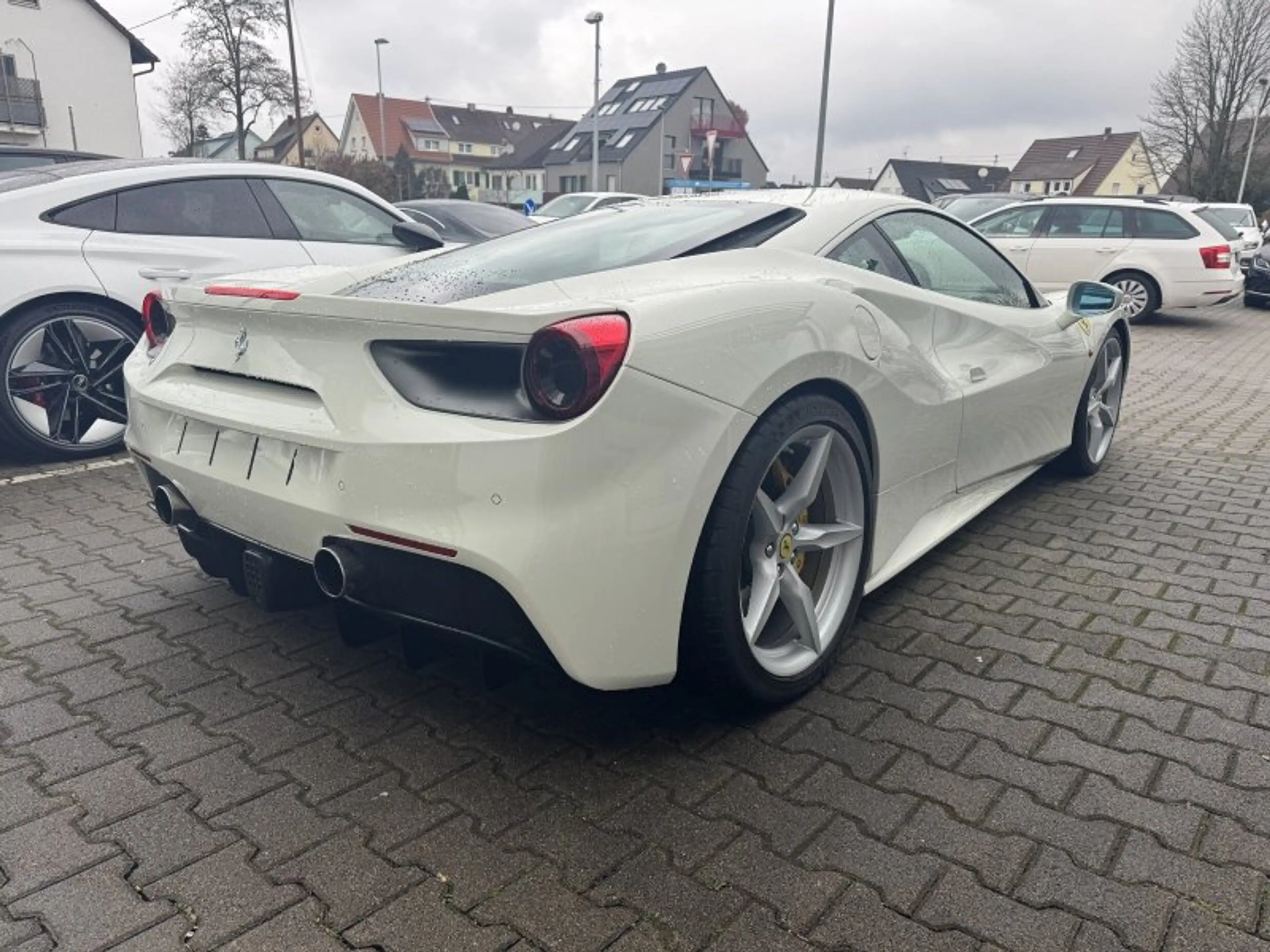 Ferrari 488 GTB Kamera Carbon dt. Auto u.frei — photo 4