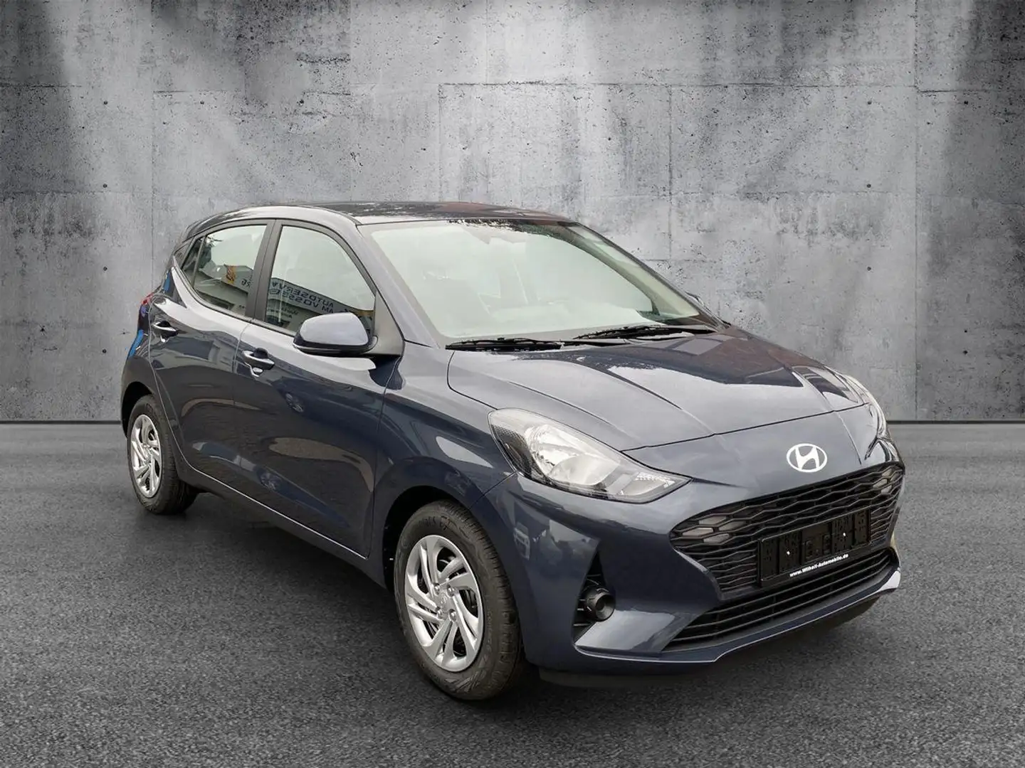 Hyundai i10 AT/R.Cam/Bluetooth/Navi Grau - 2