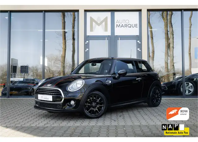MINI Cooper 3-Deurs | Business | Navigatie | 16" LM Velgen | C