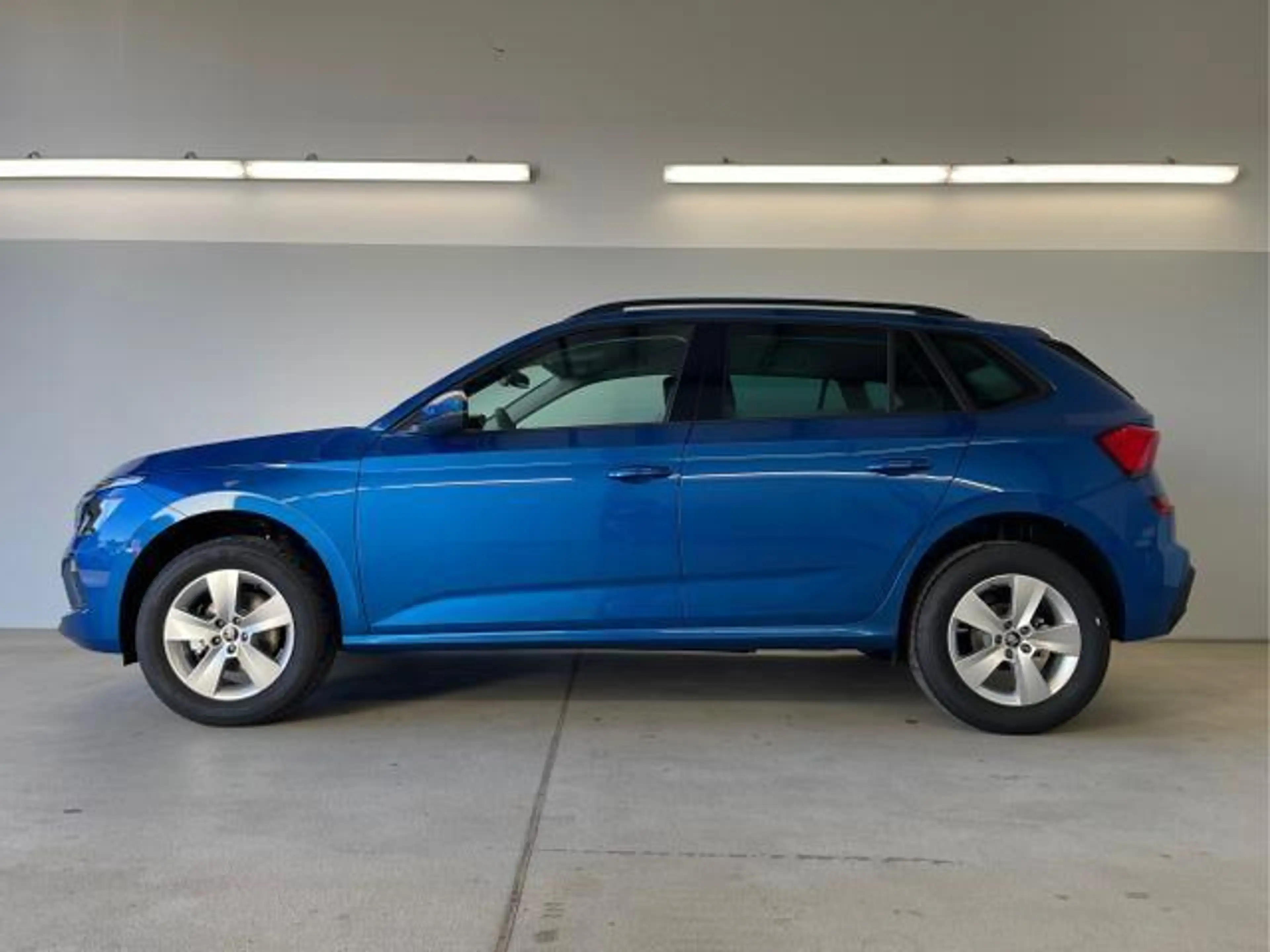 Skoda Kamiq Selection 115PS DSG AHK+Kamera+Kessy+PDC+Winterpak — photo 3