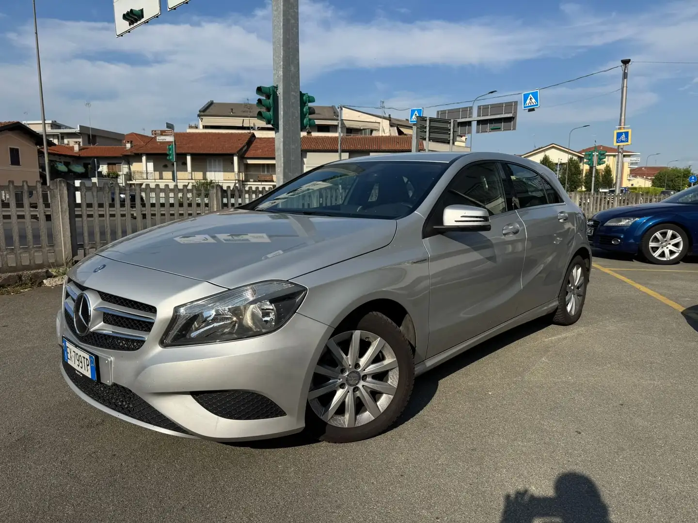 Mercedes-Benz A 180 A 180 (be) Premium Argento - 1