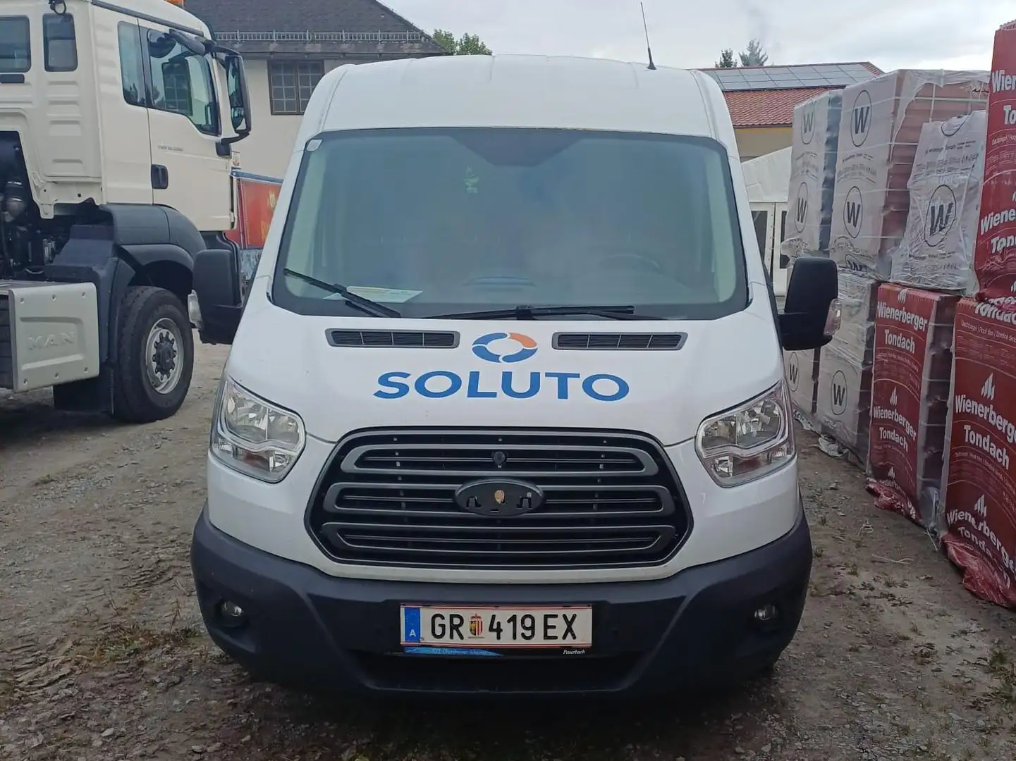 Ford Transit Transit Variobus 2,0 TDCI L2H2 350 Trend Trend Weiß - 1