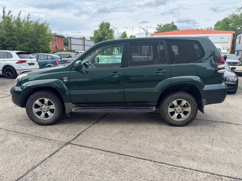Toyota Land Cruiser 3.0 D-4D Executive (12) — photo 9