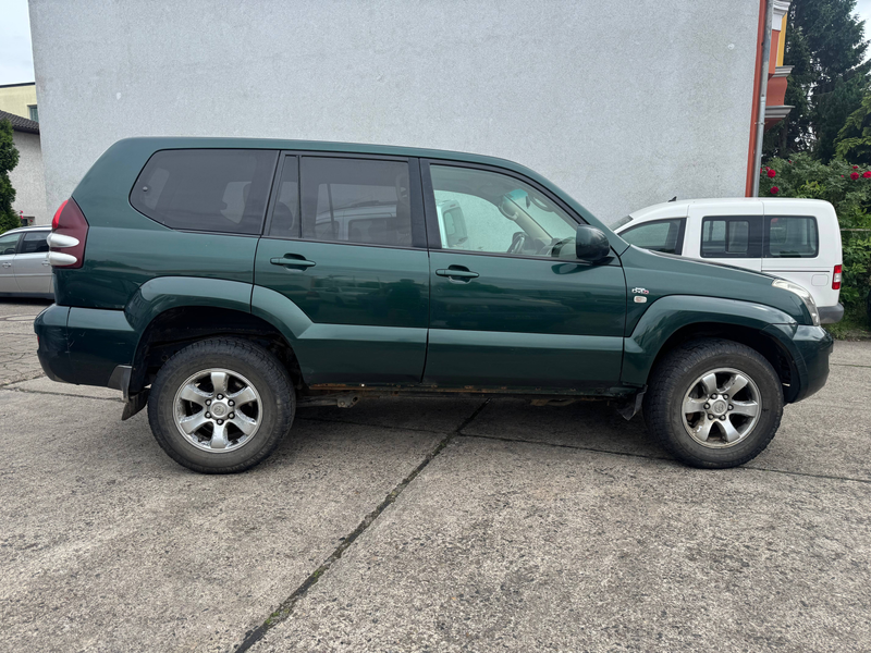 Toyota Land Cruiser 3.0 D-4D Executive (12) — photo 4