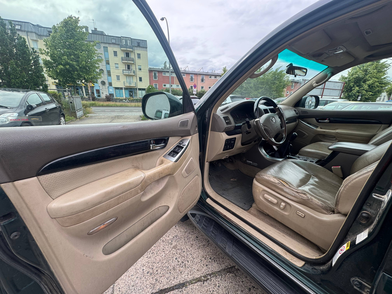 Toyota Land Cruiser 3.0 D-4D Executive (12) — photo 10