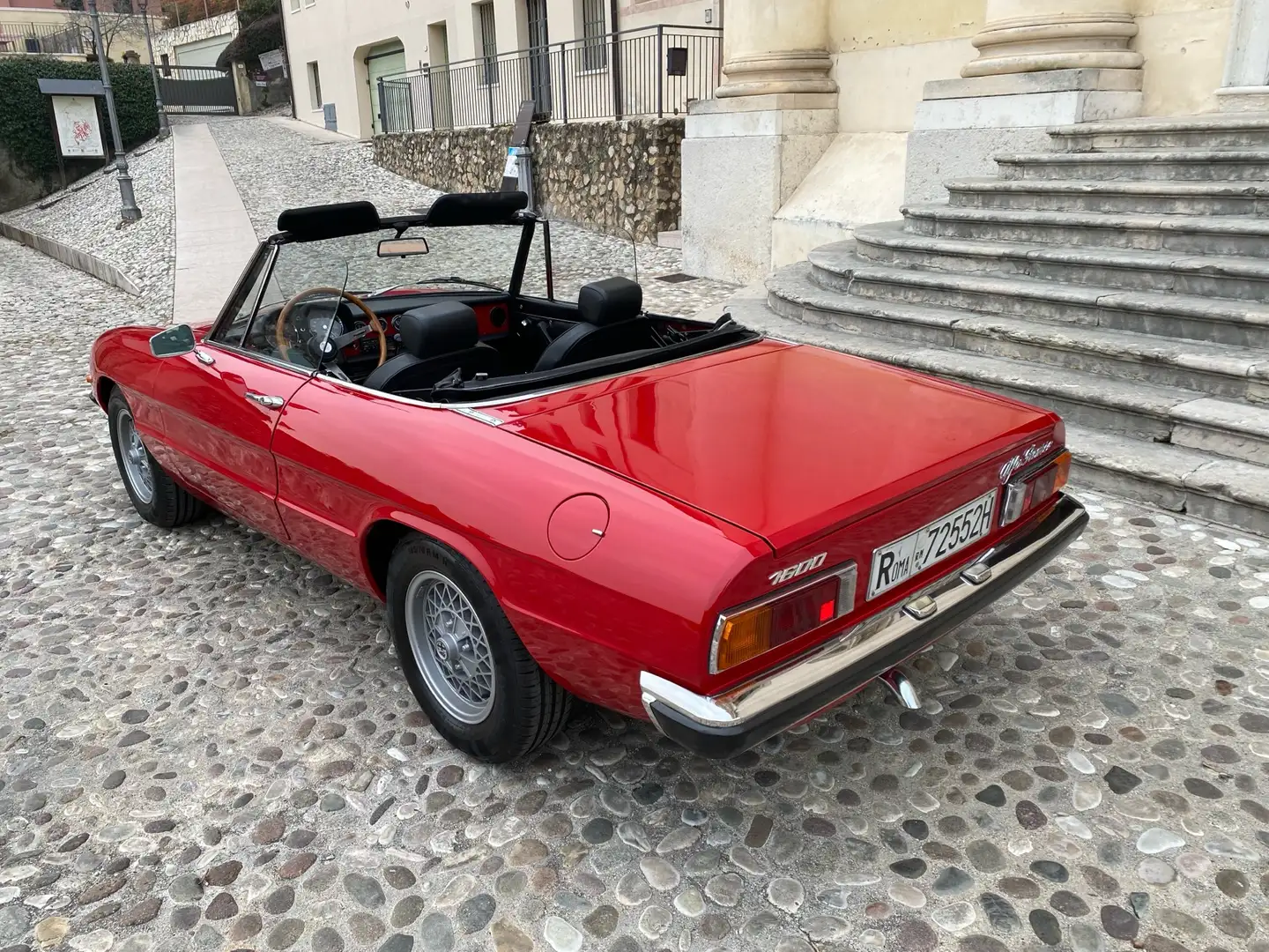 Alfa Romeo Spider Duetto coda tronca 1600 Piros - 2