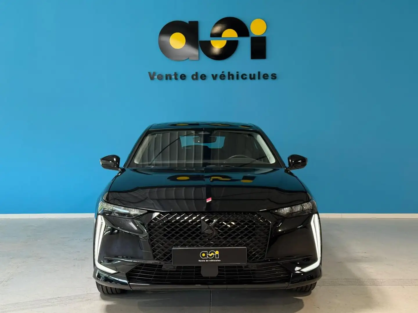 DS Automobiles DS 4 Performance Line 130 Schwarz - 2