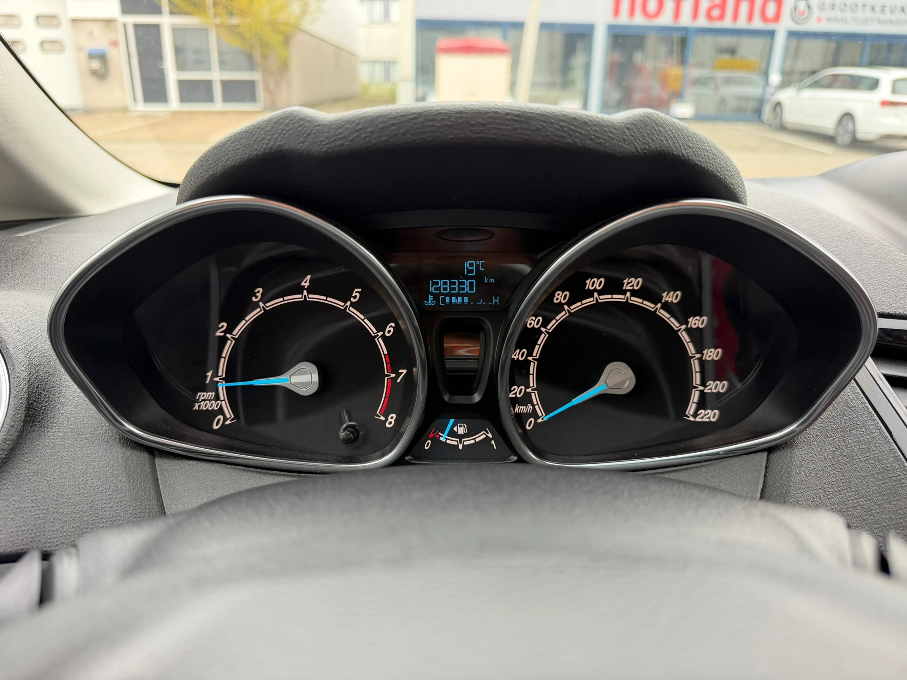 Ford Fiesta 1.0 EcoBoost Silver Edition/ 5drs/ nap/ 2e EIG/ de — photo 32